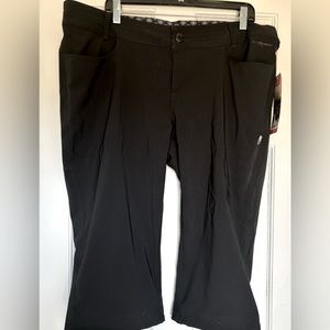 PLUS SIZE NEW WITH TAGS ZX OUTDOOR Sttretch Pants Capris Weather Resistant  16